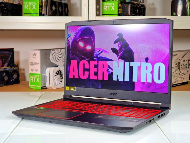 Gaming Laptop Acer Nitro 5 - GARANTIE 12M | 15,6" 144Hz | AMD Ryzen 5 4600H | GTX 1650 Ti | 16 GB | 512 SSD | WIN11