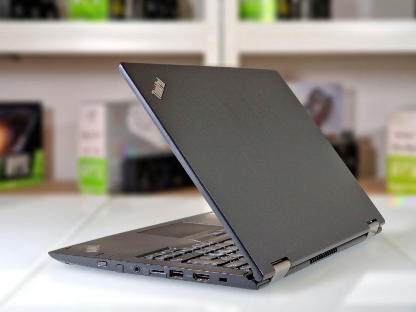 Notebook Lenovo ThinkPad Yoga 370 • ZÁRUKA 12M • 13,3 FHD Touch • Intel Core i5-7200U • Intel UHD Graphics 620 • 8 GB • 256 SSD • WIN11