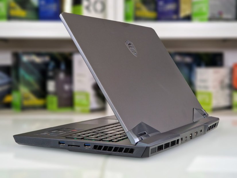 Gaming Laptop MSI Raider GE76 • GARANTIE 12M • 17,3  240Hz • Intel Core i7-10870H • RTX 3060 • 16GB  • 1000 SSD • WIN11