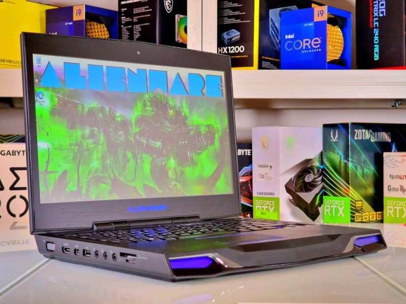 Herní notebook Dell Alienware M14x R2 • ZÁRUKA 12M • 14,1 • Intel Core i7- 3610QM • GT 650M • 8GB • 500 HDD • WIN11