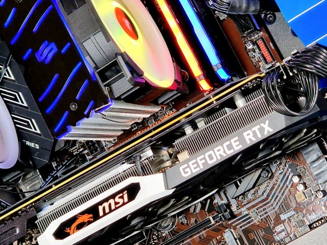 Herní PC zostava compraider - ZÁRUKA 12M | Intel Core i5-9600K | RTX 2070 8GB | 16 GB | 1TB SSD + 1TB HDD