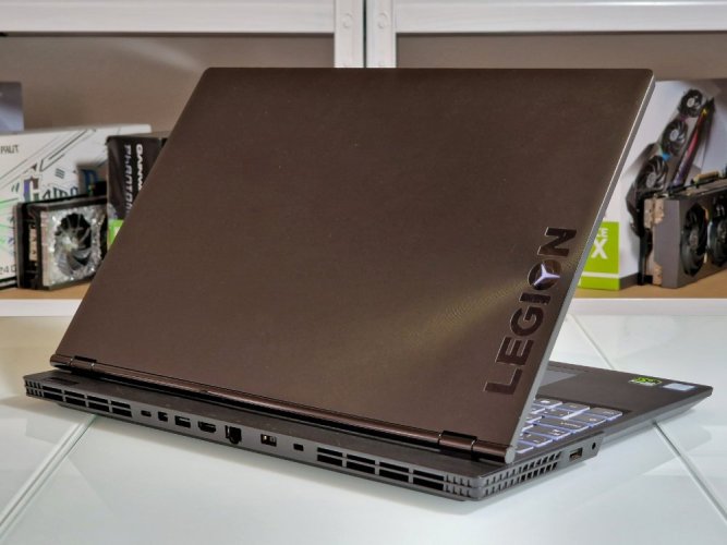 Herný notebook Lenovo Legion Y 530 - ZÁRUKA 12M | 15,6" | Intel Core i5-8300H | GTX 1050 | 16 GB | 128 SSD+1 TB HDD