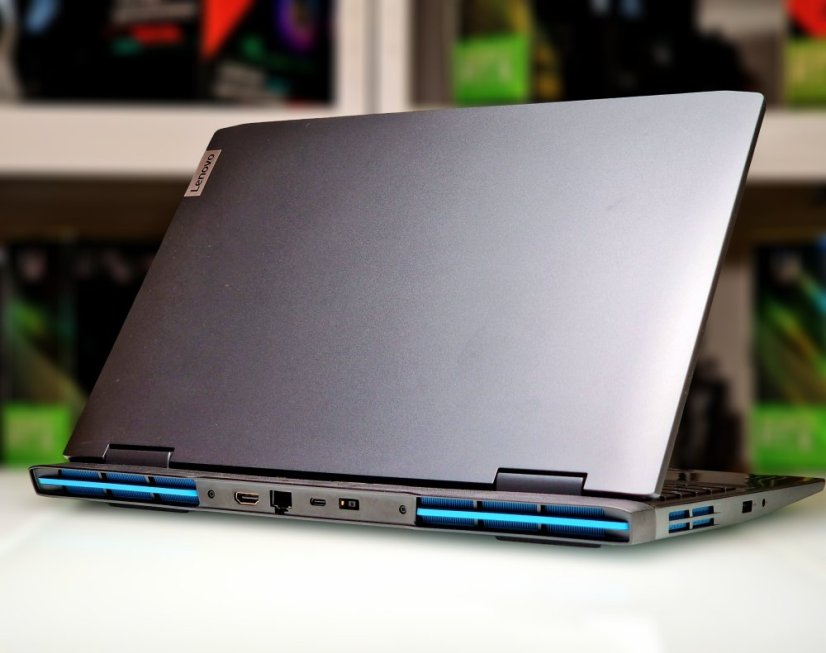 Gaming Laptop Lenovo IdeaPad Gaming 3 • GARANTIE 12M • 15,6 120Hz • AMD Ryzen 6600H • RTX 3050 • 16GB DDR5  • 512 SSD • WIN11
