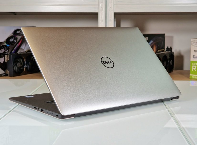 DELL XPS - ZÁRUKA 12M | 15,6" Full HD | Intel Core i7-7700HQ | GTX 1050 | 16 GB  | 512 SSD | WIN11 Home