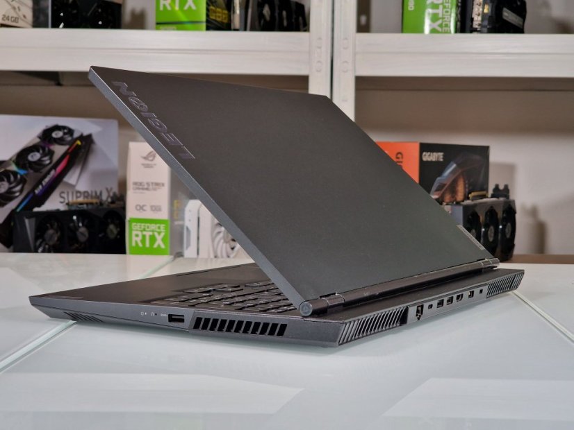 Gaming Laptop Lenovo Legion 5 Gebraucht - GARANTIE 12M | 15,6" 120 Hz | Intel Core i5-10300H | RTX 2060 6GB | 16GB |  512GB SSD | WIN11