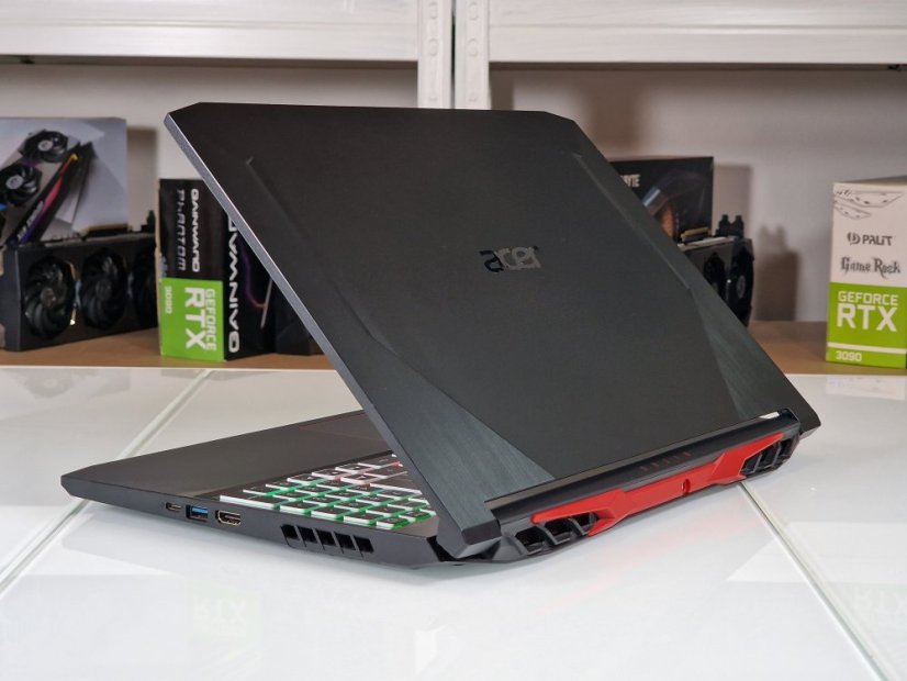 Herní notebook Acer Nitro 5 - ZÁRUKA 12M | 15,6" 144Hz | Intel Core i5-10300H | RTX 3060 6GB | 16GB | 512 GB SSD | WIN11
