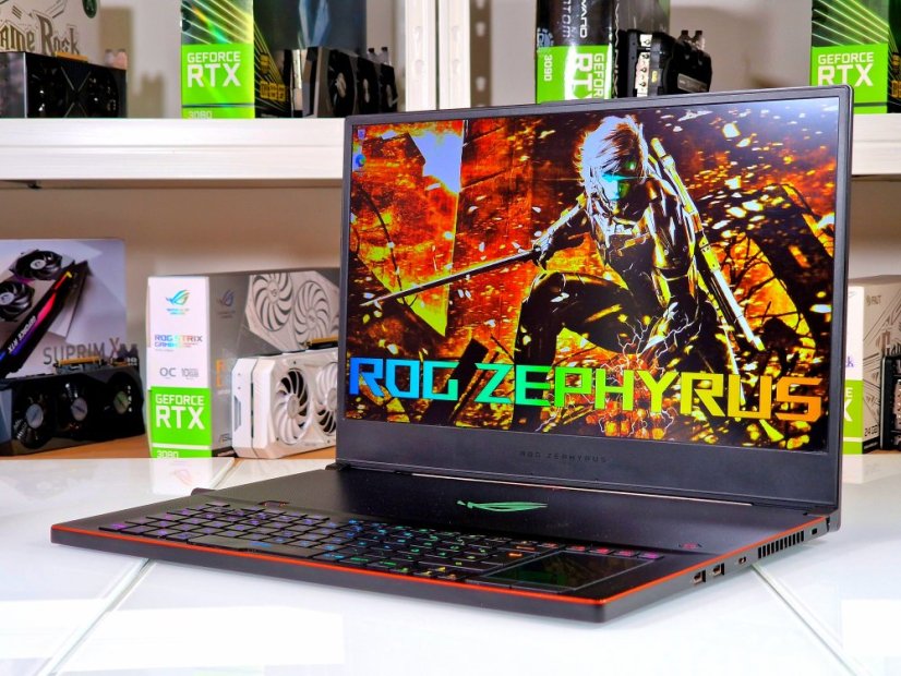 Herní notebook ASUS Zephyrus S • ZÁRUKA 12M • 17,3 144Hz FHD • Intel Core i7-8750H • RTX 2080 8GB • 16 GB RAM • 1000 SSD • WIN11