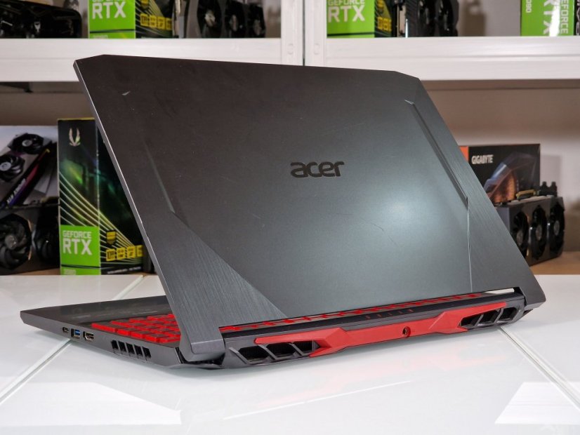 Herný notebook Acer Nitro 5 - ZÁRUKA 12M | 15,6" 144Hz | Intel Core i5-10300H | RTX 3050 | 16GB | 512 GB SSD | WIN11