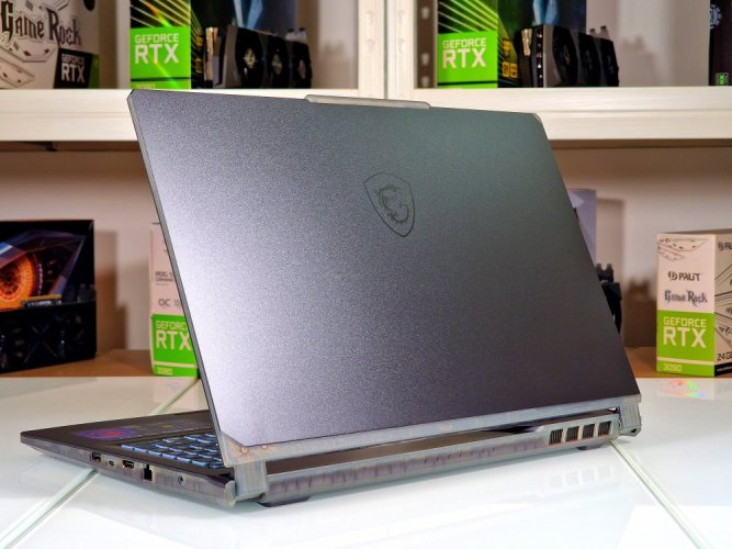 Laptop gamingowy MSI Cyborg A12VF - GWARANCJA 24M | 15,6" 144 Hz | Intel Core i5-12450H | RTX 4060 8 GB | 16 GB DDR5 | 512 SSD | WIN11