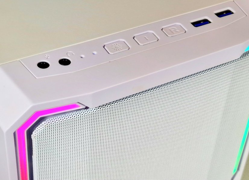 Herní PC CRYSTALSWORD • ZÁRUKA 24M • AMD Ryzen 5 3600 • GTX 1070 8GB • 16GB • 512 SSD • WIN11