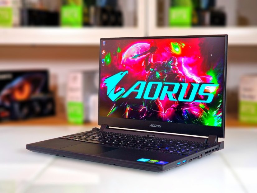 PC Portable Gamer GIGABYTE AORUS 5 • GARANTIE 12M • 15,6 240Hz • Intel Core i7-12700H • 16 Go • RTX 3070 8Go • 512 SSD • WIN11