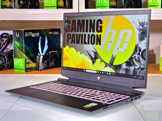 Herní notebook HP Pavilion Gaming 16 - ZÁRUKA 12M | 16,1" | Intel Core i5-10300H | GTX 1650 | 16 GB | 512 GB SSD
