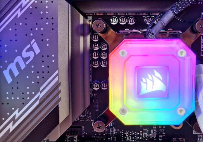 Herné PC compraider HIGH - ZÁRUKA 24M | Intel Core i9-12900KF+WATER COOLING | RTX 4070 12GB  | 32GB | 1000 SSD | WIN11