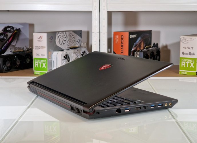 Laptop gamingowy MSI GP62 - GWARANCJA 12M | Intel Core i7-5700HQ | NVIDIA GTX 950 | 8 GB | 128 SSD + 1 TB HDD | WIN11