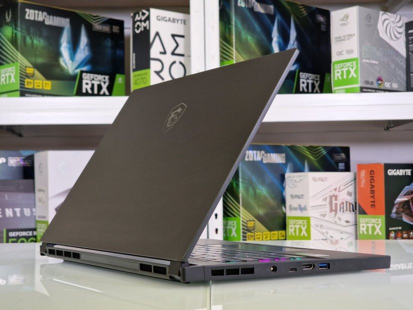 Laptop gamingowy MSI GS65 Stealth - GWARANCJA 12M |  15,6" 300Hz | Intel Core i7-10870H | 32GB | RTX 3060 6GB | 1TB SSD | WIN11