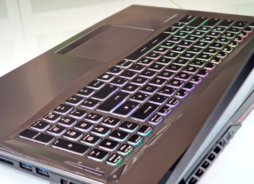 Gaming Laptop MSI ALPHA 17 Gebraucht - GARANTIE 12M | 17,3" 144 Hz | AMD Ryzen 7 4800H | RX 5600M 6GB| 16GB | 512 SSD | WIN11
