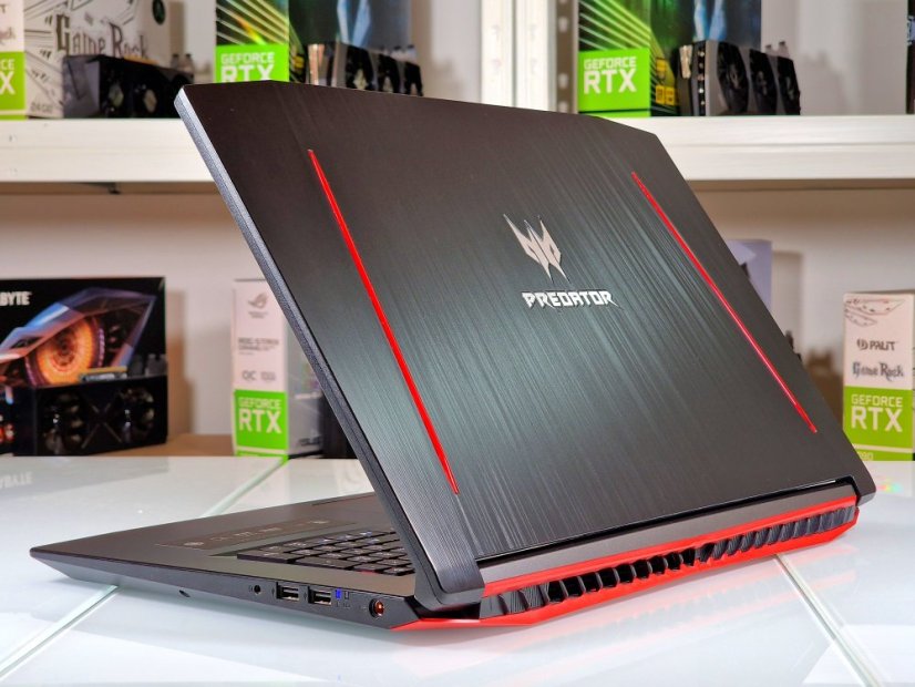 Gaming-Laptop Acer Predator Helios 300 Refurbished - GARANTIE 12M | 15,6" FullHD | Intel Core i5- 7300HQ | GTX 1060 6GB | 16 GB | 128 SSD+1TB HDD | WIN11
