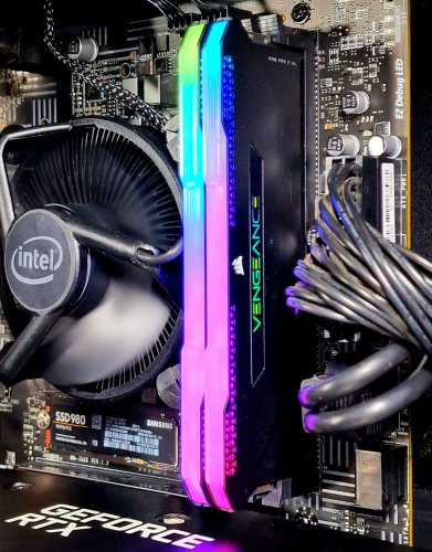Komputer gamingowy compraider CONFIG - GWARANCJA 24M | Intel Core i5-12400F | RTX 4060 8GB  | 32 GB | 1 TB SSD | WIN11