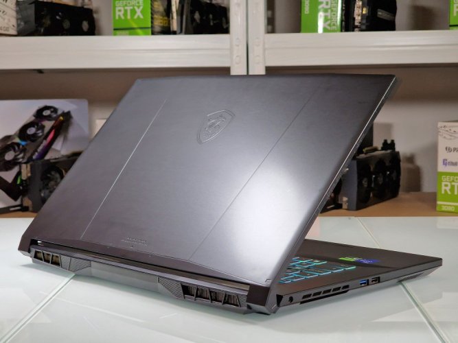Herní notebook MSI KATANA 17 B12V - ZÁRUKA 24M | 17,3" 144 Hz | Intel Core i7-12650H | RTX 4060 8GB | 16GB DDR5 | 1000 SSD | WIN11