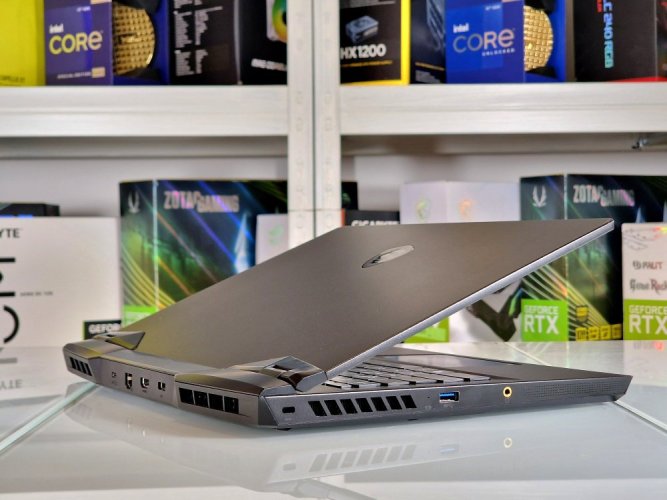 Gaming Laptop MSI GP66 Leopard - GARANTIE 12M | 15,6" 144Hz | Intel Core i7-10750H | RTX 3070 8GB 140W | 16 GB | 512 SSD | WIN11