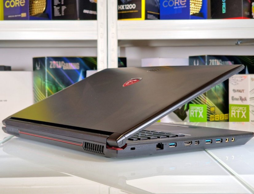 Herní notebook MSI GP72 Leopard Gebraucht - ZÁRUKA 12M | 17,3" FullHD | Intel Core i5-4210H | GTX 950M | 8 GB | 256 SSD | WIN11