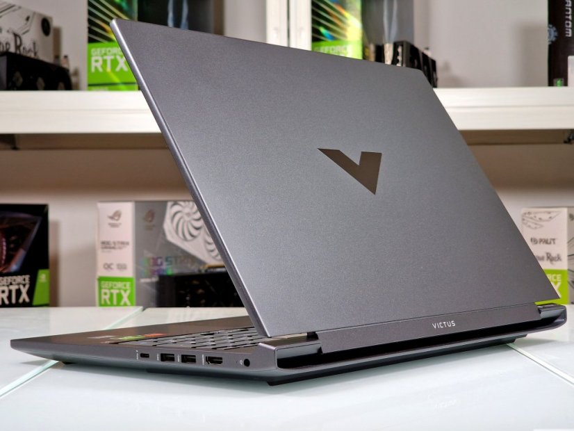 Gaming Laptop HP Victus 16 Refurbished - GARANTIE 12M | 16,1" 144Hz | AMD Ryzen 8845HS | 32GB DDR5 | RTX 4060 8GB | 1000 SSD | WIN11