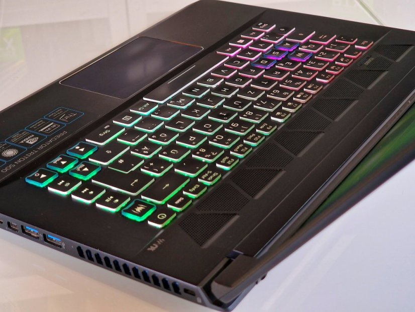 Herní notebook Acer Predator Triton 500 • ZÁRUKA 12M • 15,6 144Hz • Intel Core i7- 9750H • RTX 2080 8GB • 16 GB • 1000 SSD • WIN11