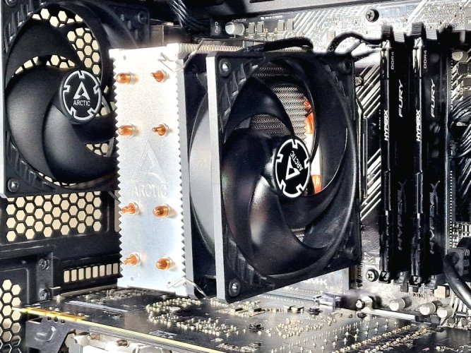 Herní PC sestava compraider LOW - ZÁRUKA 12M | AMD Ryzen 5 3600 | GTX 1080 8GB | 32GB | 500 SSD | WIN11