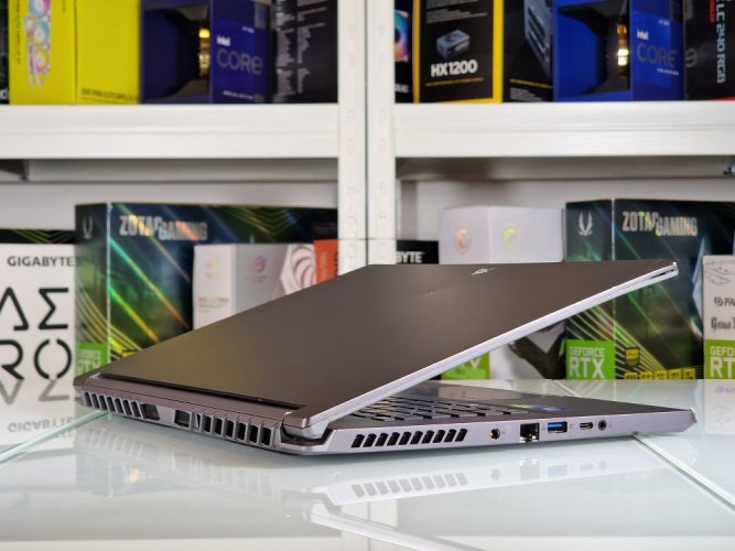 Herní notebook Acer Predator Triton 500 SE - ZÁRUKA 12M | 16" WQXGA 240Hz | Intel Core i7-12700H | RTX 3070 Ti  8GB | 16 GB DDR5 | 1TB SSD | WIN11