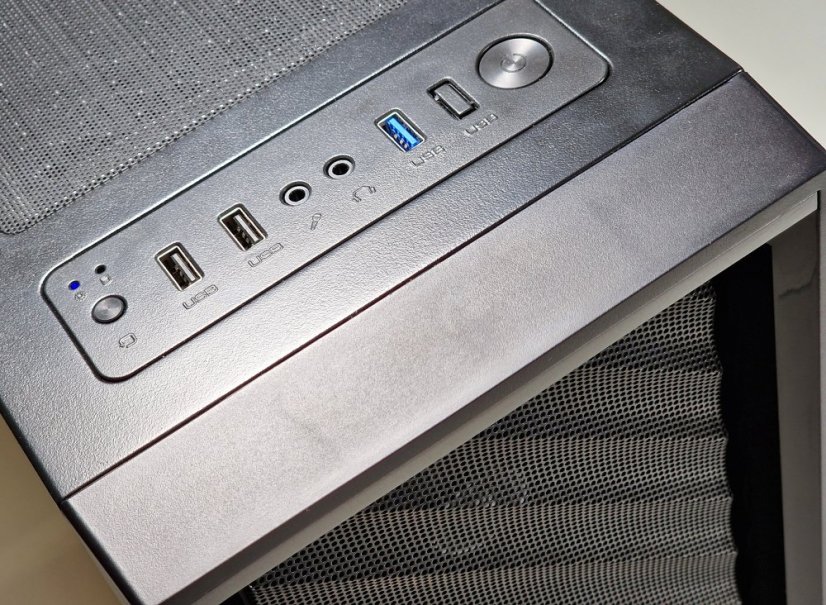 Gaming PC IMMORTAL • GARANTIE 24M • AMD Ryzen 7 5700 • RTX 3070 8GB • 16GB • 1000 SSD • WIN11