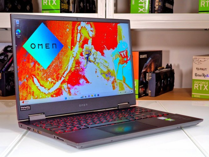 Gaming Laptop HP Omen 15 - GARANTIE 12M | 15,6" 144Hz | Intel Core i7-10750H | RTX 2070 8GB | 32GB | 1000 SSD | WIN11