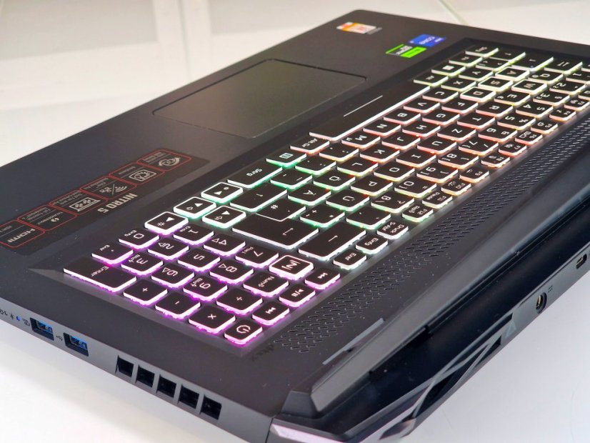 Gaming Laptop Acer Nitro 5 Gebraucht - GARANTIE 12M | 17,3" FHD 144Hz | i7-12700H | RTX 4050 6GB | 16 GB DDR5 | 512 SSD | WIN11