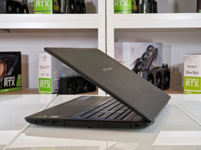 Herný notebook MEDION ERAZER P6679 - ZÁRUKA 12 | 15,6" Full HD | Intel Core i5-7200U | 16GB | GTX 950 4GB | 128 SSD + 1 TB HDD | WIN11