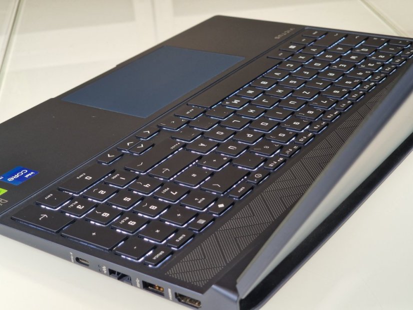 Gaming Laptop HP Victus 15 Gebraucht - GARANTIE 12M | 15,6" 144Hz | Intel Core i7-13700H | 16GB | RTX 4050 6GB | 512 SSD | WIN11