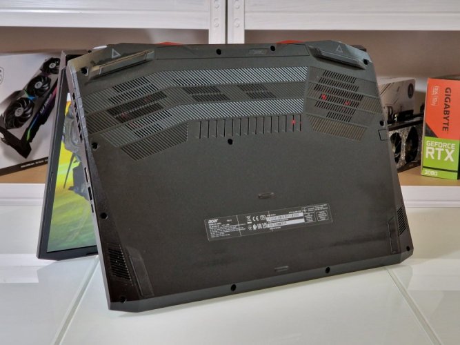 Herný notebook Acer Nitro 5 - ZÁRUKA 12M | 17,3" 144Hz | Intel Core i5-11300H | RTX 3050 | 16 GB | 1000 GB SSD