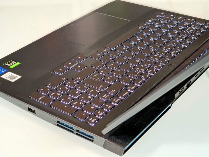 Gaming Laptop Lenovo IdeaPad Gaming 3 • GARANTIE 12M • 15,6 120Hz • AMD Ryzen 6600H • RTX 3050 • 16GB DDR5  • 512 SSD • WIN11