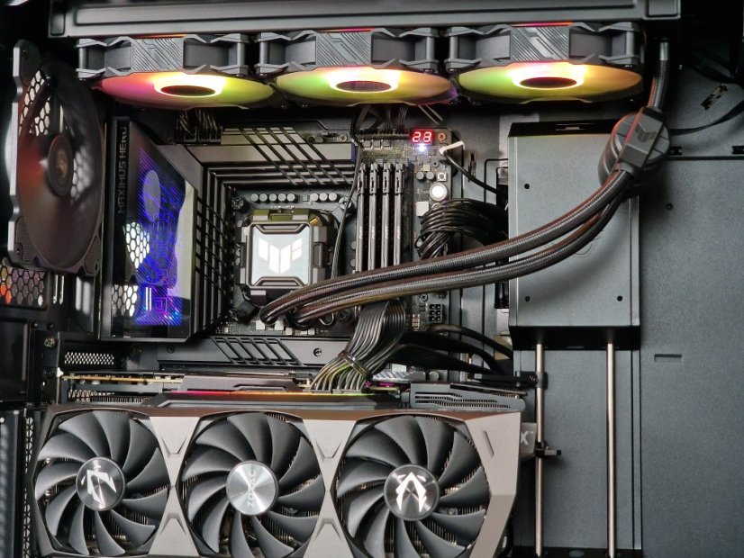 WORKSTATION AI LLM • ZÁRUKA 12M • Intel Core i9-13900F + WATER COOLING • 2x RTX 3090 24GB • 64 GB DDR5 • 2TB SSD • WIN11