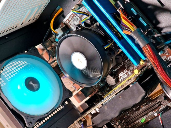 Herní PC sestava compraider LOW - ZÁRUKA 12M | Intel Core i7-4770k | GTX 1050Ti | 16GB | 128 GB SSD + 1TB HDD | WIN11