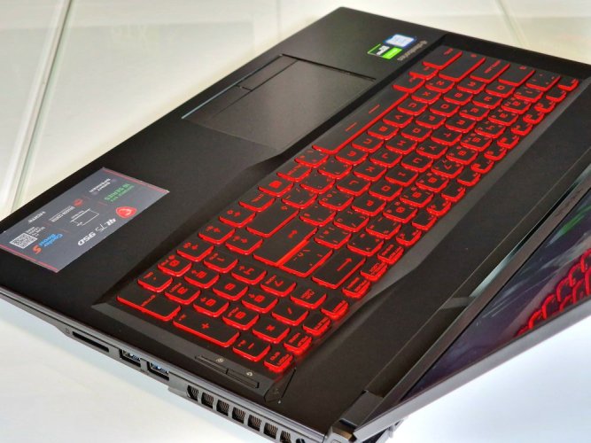 Herný notebook MSI GL75 Leopard - ZÁRUKA 12M | 17,3" 120Hz | Intel Core i7-9750H | GTX 1660Ti | 16 GB | 256 SSD+1TB HDD-KOPIE