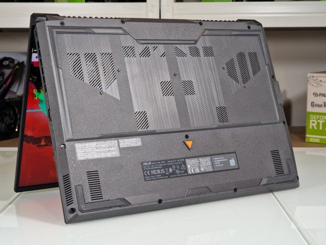 Herní notebook ASUS TUF GAMING F15 - ZÁRUKA do 2025/06/29  | 15,6" 144Hz | Intel Core i7-12700 | RTX 4060 8GB | 16GB | 512 SSD | WIN11