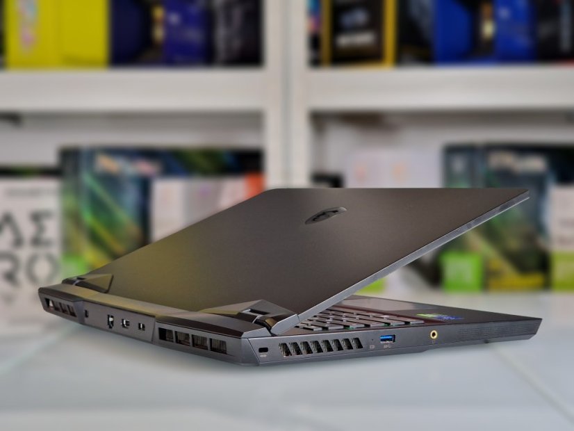 Herný notebook MSI LEOPARD GP76  • ZÁRUKA 12M • 17,3 240Hz • Intel Core i7-11800H • RTX 3070 8GB • 16 GB • 512 SSD • WIN11