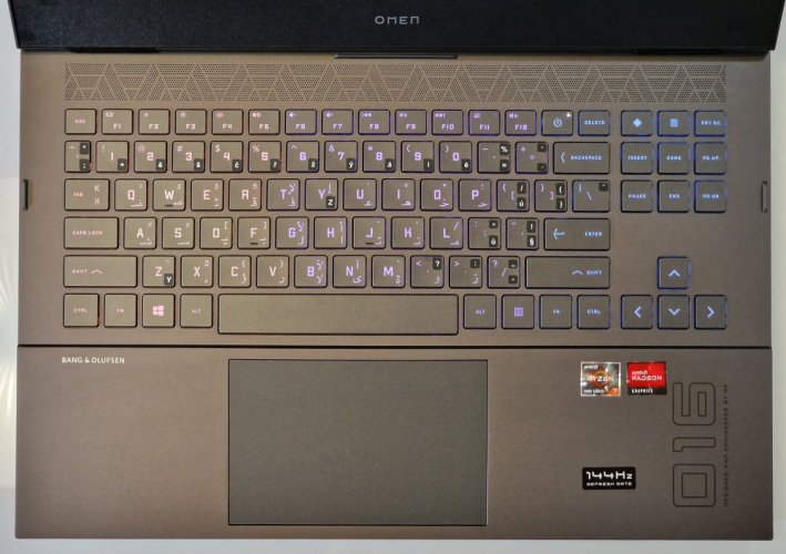 Herný notebook HP Omen 16 - ZÁRUKA 12M | 16,1" 144Hz | AMD Ryzen 7 5800H | AMD RX 6600 8GB | 16GB | 1000 SSD