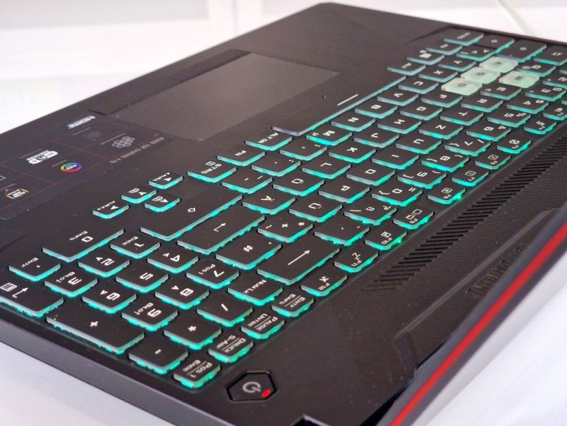 Herní notebook ASUS TuF Gaming F15 - ZÁRUKA 12M |15,6" 144Hz | Intel Core i5-10300H | UHD Graphics | 16GB | 512 SSD | WIN11