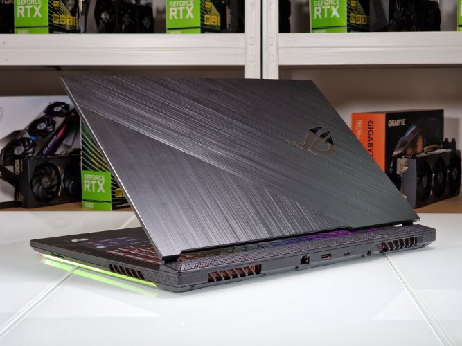 Herní notebook ASUS RoG Strix G17 - ZÁRUKA 12M  | 17,3" 144 Hz | Intel Core i7-10750H | GTX 1660 Ti 6GB | 16GB | 512 GB SSD