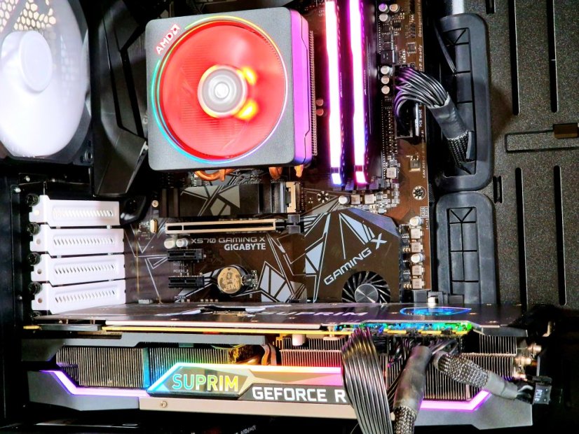 AI WORKSTATION  SINGLE 3090 • ZÁRUKA 12M • AMD Ryzen 9 3900X • RTX 3090 24GB • 32GB • 1000 SSD • WIN11