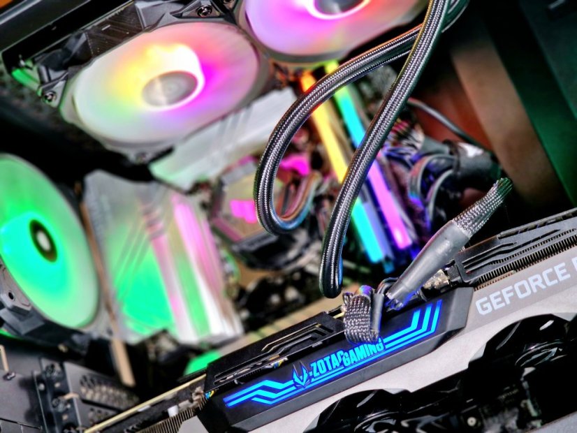 Herní PC compraider HIGH - ZÁRUKA 24M | Ryzen 9 5900X + WATER COOLING | RTX 3080 | 32 GB | 1 TB SSD | WIN11