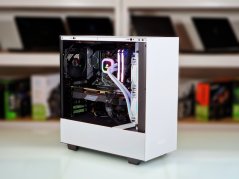 Herní PC DEFIANCE • ZÁRUKA 24M • AMD Ryzen 7 2700X • RTX 2070 8GB • 16GB • 512 SSD • WIN11