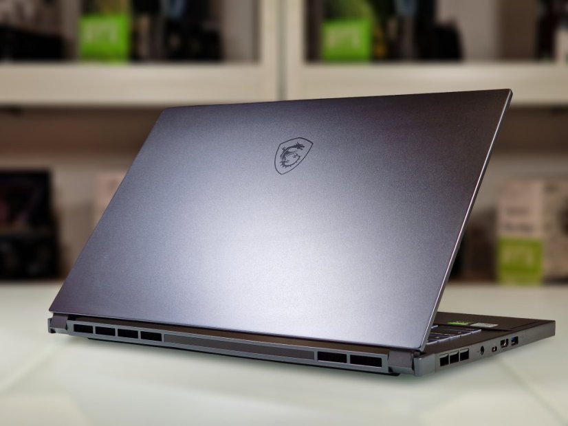 Gaming Laptop MSI Creator 15 • GARANTIE 12M • 15,6 4K UHD • Intel Core i7-10875H • RTX 2080 8GB • 32GB • 1000 SSD • WIN11