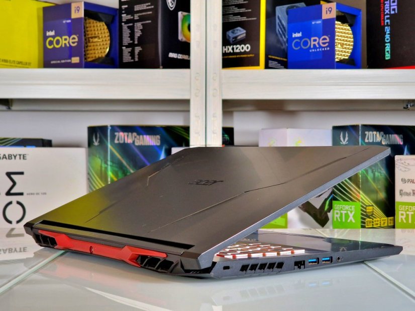 Gaming-Laptop Acer Nitro 5 Refurbished - GARANTIE 12M | 17,3" 144Hz FHD | AMD Ryzen 7 5800H | RTX 3060 6GB | 16GB | 1TB SSD | WIN 11