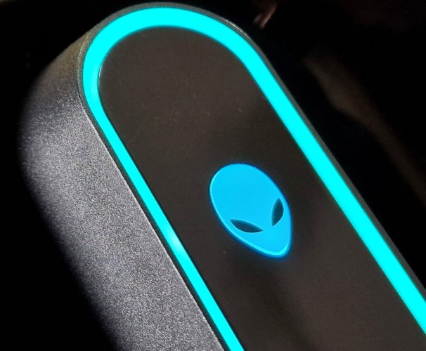 Herní PC DELL ALIENWARE AURORA R10 - ZÁRUKA 12M | AMD Ryzen 5 | RTX 3080 10GB | 16 GB | 1 TB SSD